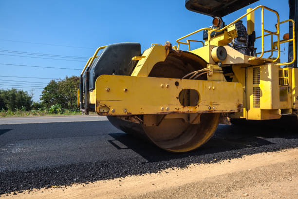 Best Driveway Paving Contractor  in Spring Valley Village, TX